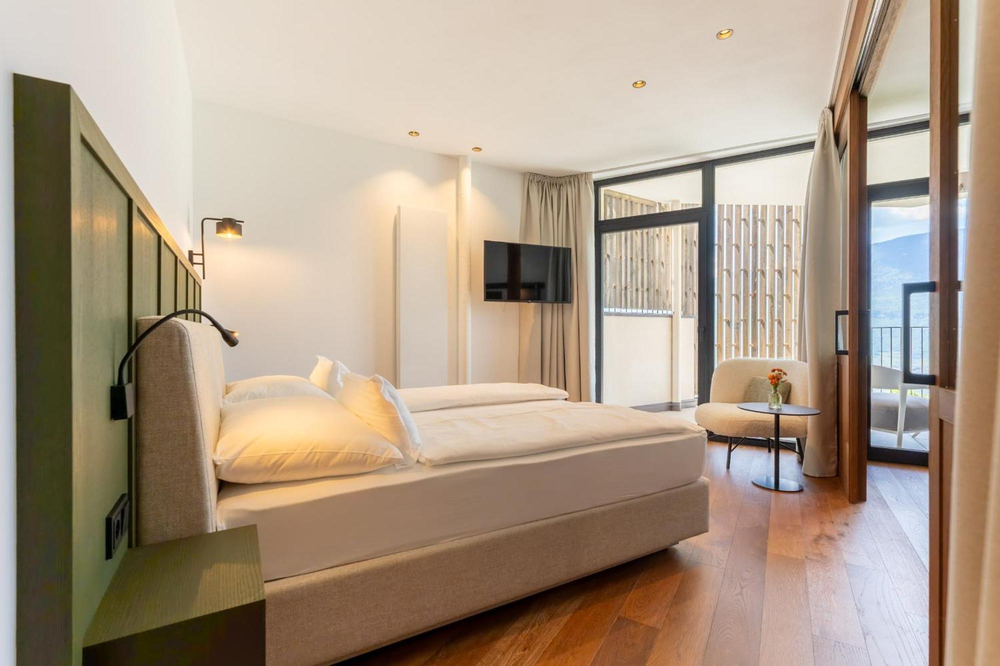 Tenz 2025 Hotel 3*