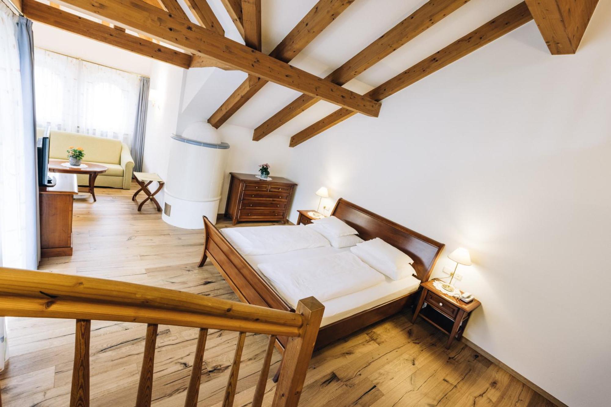 Tenz 2025 Hotel 3*